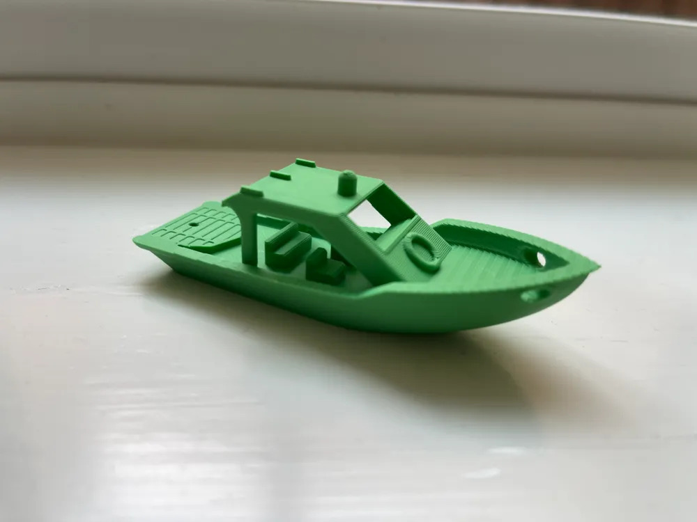 Chiếc Thuyền Benchy