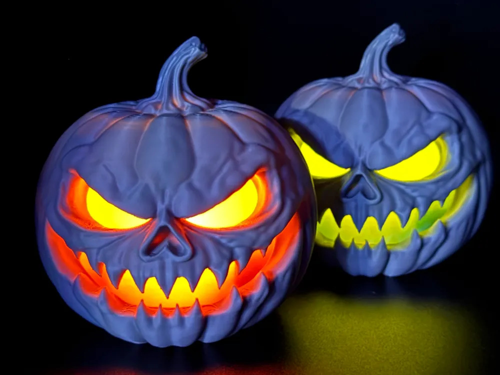 Đèn bí ngô Jack-O’-Lantern phát sáng